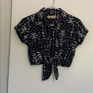 Hollister short sleeve button up